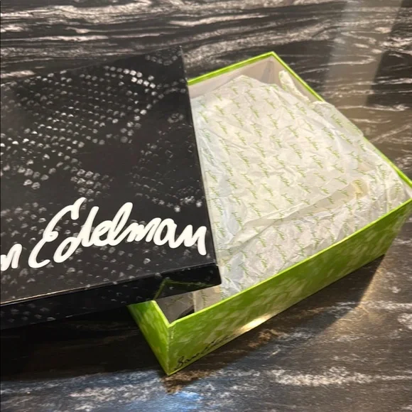 Sam Edelman Women's Brown Suede Ankle Boots - Picture 14 of 15